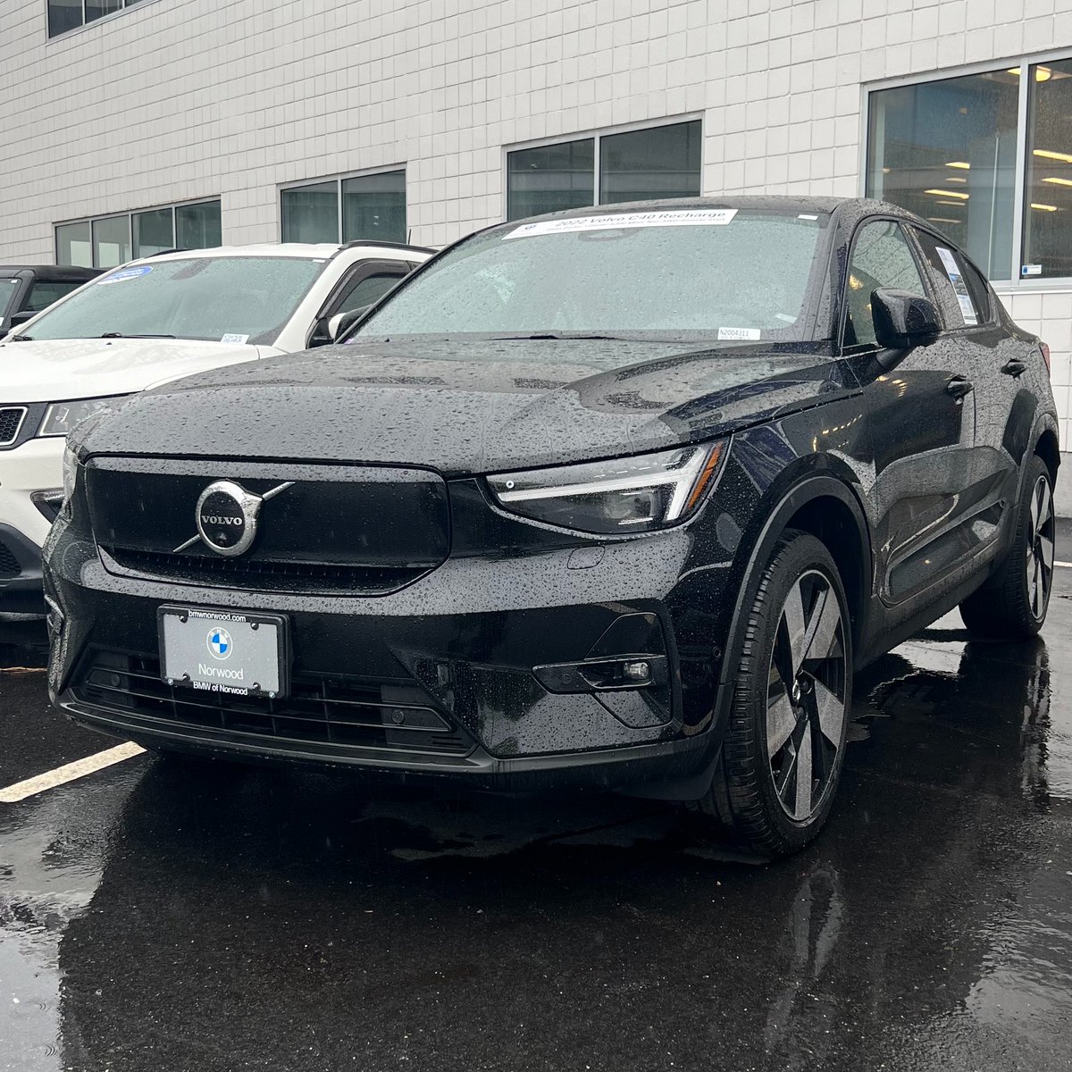 NorwoodBmw's tweet image. ⚡ 2022 Volvo C40 Recharge Pure Electric

The Volvo of your dreams has officially arrived at BMW of Norwood. #TestDriveReady #CarEnvy