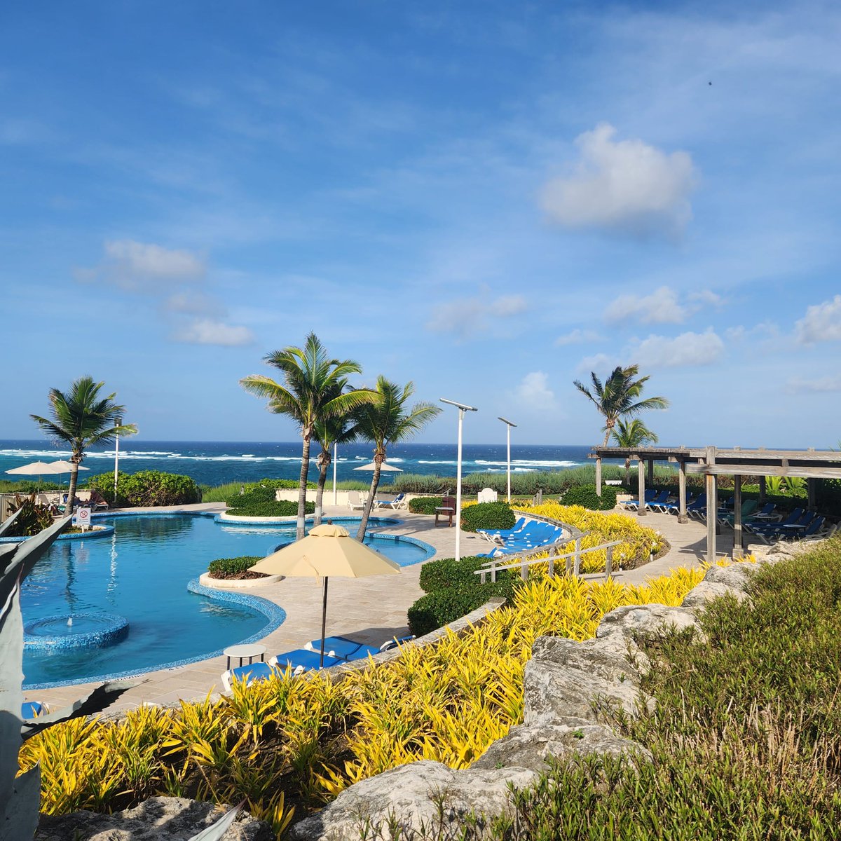 CraneBarbados's tweet photo. A getaway is calling... 📞 #CraneBarbados https://t.co/neNfHtg2XL