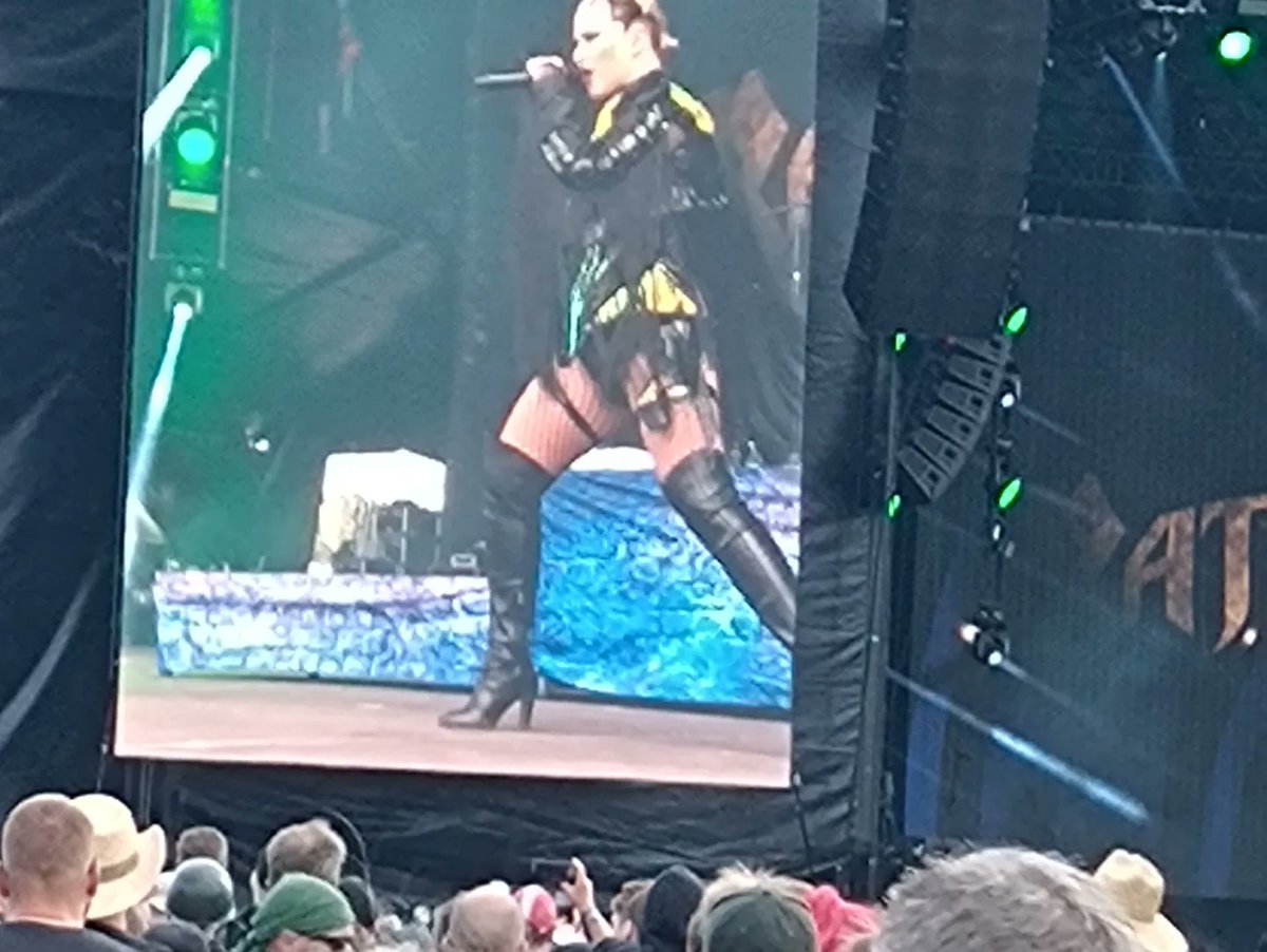 ltenstedt's tweet image. Life is good. Och The Hives &amp;amp; Judas Priest ännu kvar. Nu Evanecense. Finska Battle Beast med fantastisk sångerska är en ny favorit. #Swedenrock #Sölvesborg