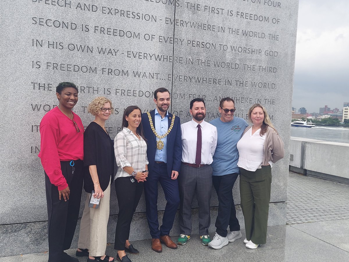 MauraKellyMedia's tweet photo. A successful #NYNB. Stirring address from @TomDiNapoli highlighting the positive NYC & Belfast investment partnership. Insightful panel w/ @metcalfealison1 & Michael Morris, remarks from Lord Mayor @micky_murray & fun tour of Cornell Tech & 4 Freedoms Park Roosevelt Isl. @RIOCny https://t.co/zH1tzA1HF0