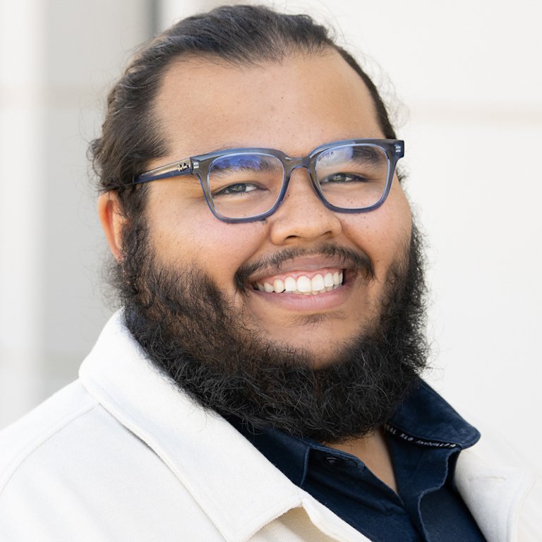 IU Speech, Language and Hearing Sciences Dept (@iusphs) on Twitter photo Malachi Henry, a PhD Candidate in Dr. Bent's Speech Perception Lab was just awarded the James E. West Graduate Fellowship by the <a href="/acousticsorg/">Acoustical Society of America</a> ! This award comes with a stipend of $30,000 and $1,000 in travel funds for up to 2 years of study. Huge congrats! Malachi Henry, a PhD Candidate in Dr. Bent's Speech Perception Lab was just awarded the James E. West Graduate Fellowship by the <a href="/acousticsorg/">Acoustical Society of America</a> ! This award comes with a stipend of $30,000 and $1,000 in travel funds for up to 2 years of study. Huge congrats!