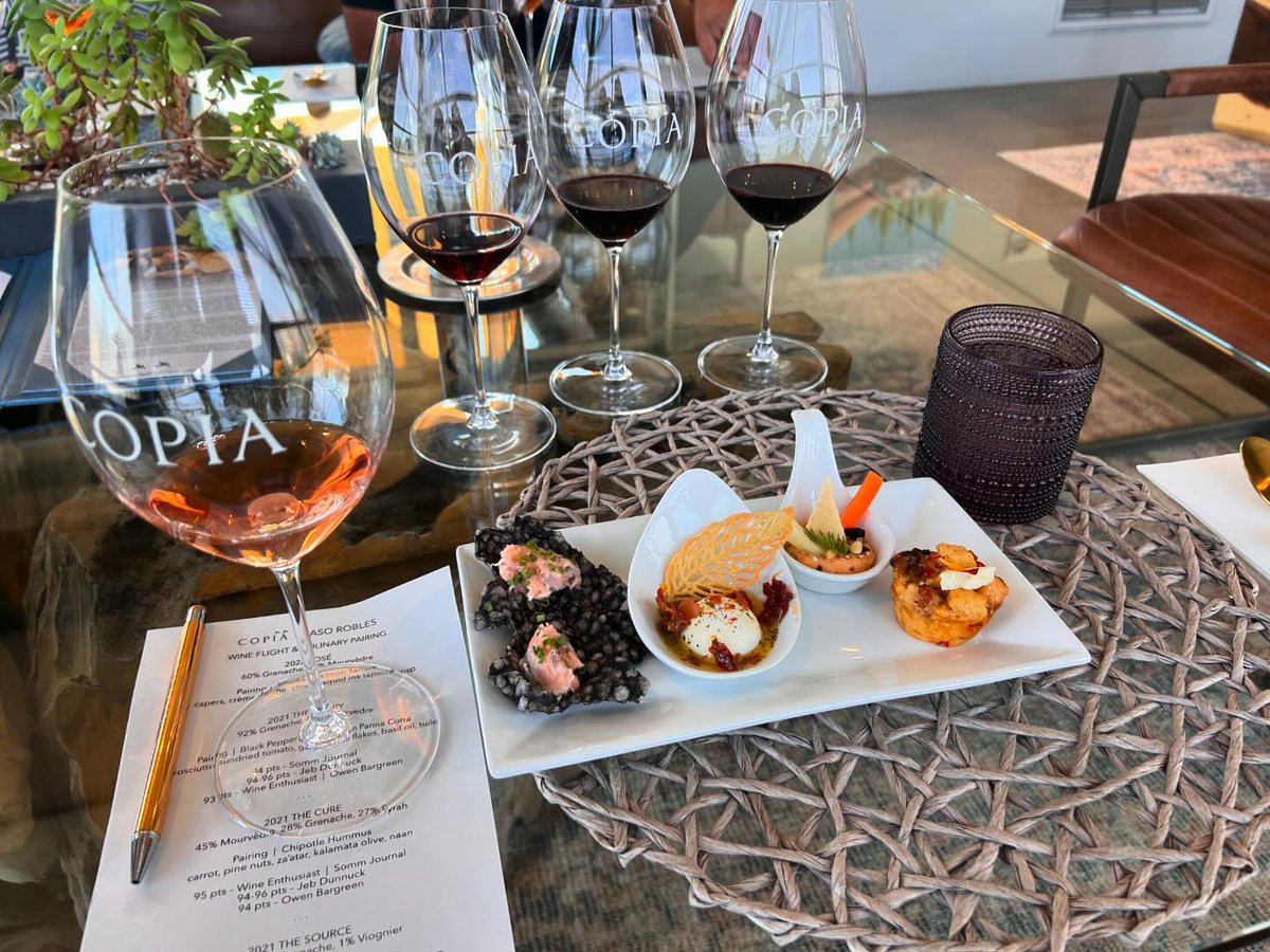 A food and wine pairing is a delicious way to start a weekend in Paso Robles wine country #FanFriday