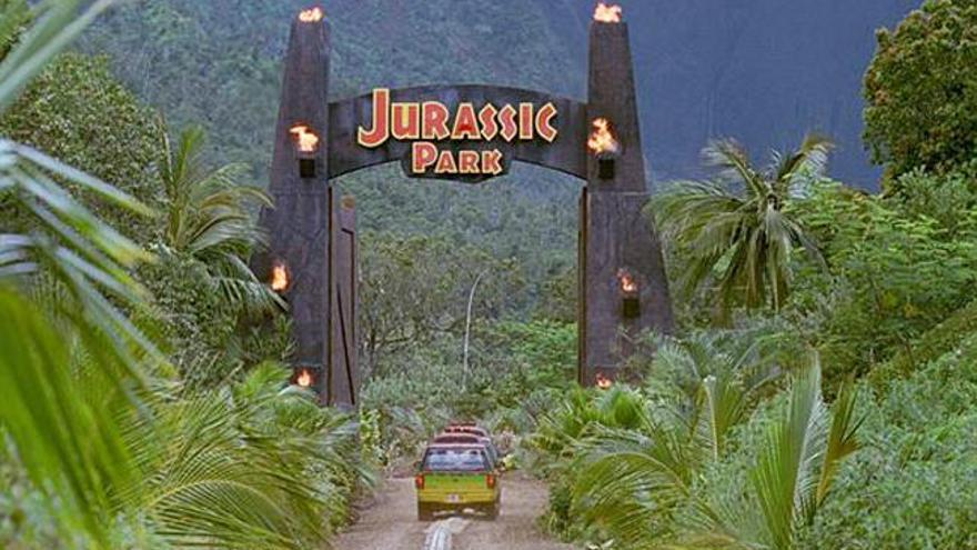 Sergio_SSDDCC's tweet photo. Atentos los fans de los dinosaurios... El lunes a las 19:30 h, todos los días de la semana que viene estrenaremos un reportaje en la web relacionado con ellos. Películas, recomendaciones de juegos, retro... No faltéis a nuestra Semana Jurásica. No hemos reparado en gastos!! 🦖🦕 https://t.co/CxRDIgT8v4