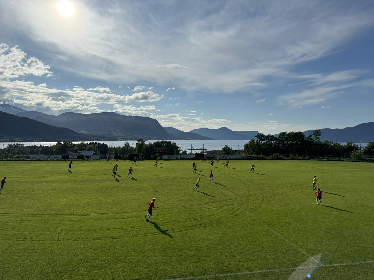 TIL Fotball tweet media