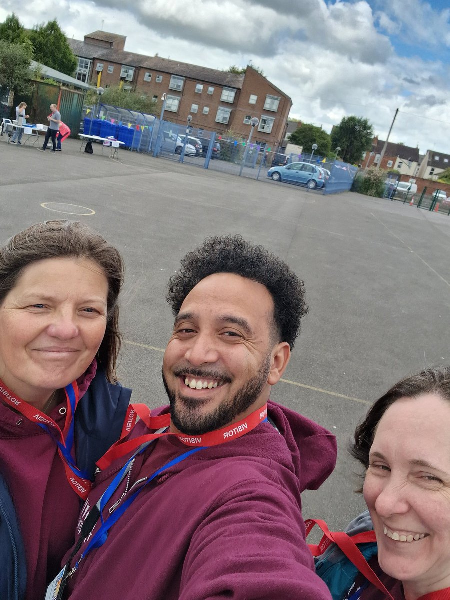 Today the team visited the School Fayre at Kingsholm School to promote the HAF programme and make sure that families know how they can access free activities and food this summer. Lots of great conversations happened ! #HAF24 <a href="/GlosCC/">Gloucestershire CC</a> <a href="/GloucesterCity/">Gloucester City Council</a>