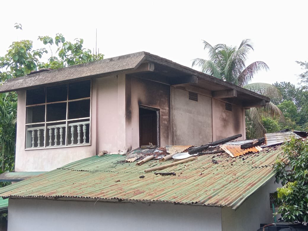 AboriginalKuki's tweet photo. Jiribam📍

On June 7, 2024, the Evangelical Baptist Convention Church in Vengnuam, Jiribam, West Manipur, was brutally attacked, desecrated, and set ablaze by militants from the radical Meitei community along with VBIGs,Arambai Tenggol and Meitei Police Commando.

This reprehensible act of violence resulted in the destruction of numerous homes and places of worship, and the abduction of Mr. Lianmuang (40). 
Many villagers have fled to safer locations. 

These atrocities, falsely attributed to the Kuki community in retaliation for a Meitei man's death, have led to a wave of unwarranted violence against innocent individuals and their communities.
@INCIndia @UNHumanRights @volker_turk @India_NHRC @Spearcorps @easterncomd @PMOIndia @HMOIndia @ncbn @ncsthq @TribalAffairsIn