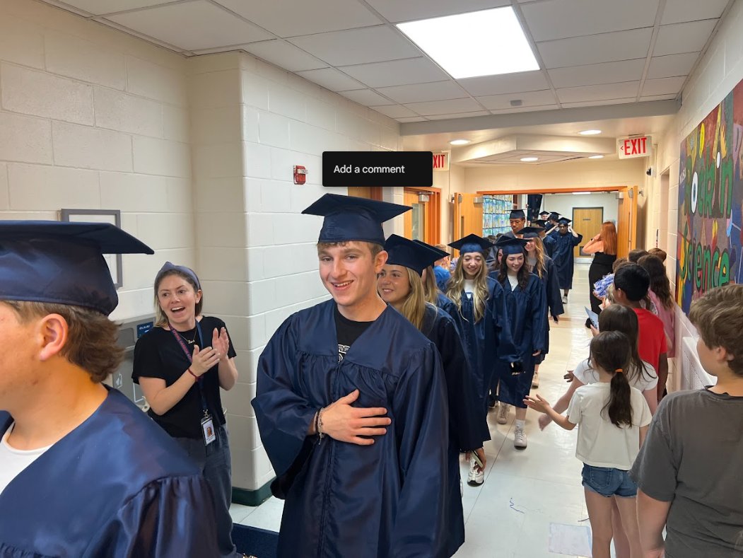 CSHWestSide's tweet photo. A special morning for ALL. #CSHUnites & celebrates our CSH HS Class of 2024! Thank you @Principal_CSH for bringing the West Side alumni back "home" to celebrate this wonderful & exciting milestone moment. #westsideschoolpride #Classof2024 #victorylap #onceawhaleralwaysawhaler https://t.co/9wd4gh6QK1