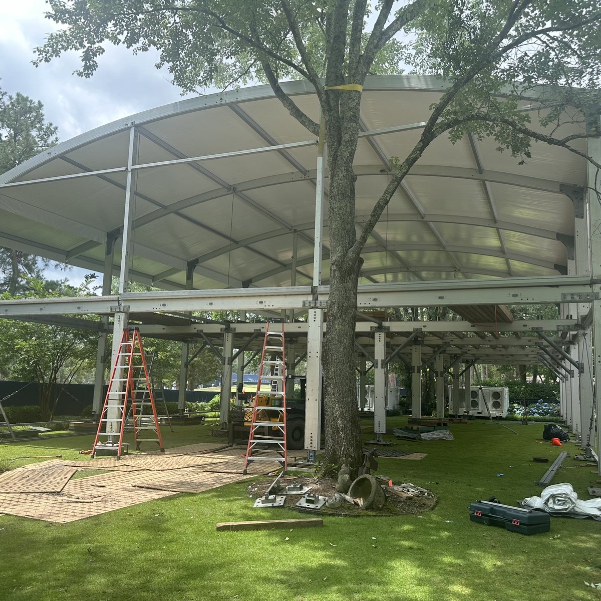 intlsportsmgmt's tweet photo. Excited to share that our team is on site at the 2024 US Open, and construction for our hospitality tent has officially kicked off this week! Stay tuned for behind-the-scenes updates and exclusive sneak peeks of our setup. 

#2024USOpen #Pinehurst #ISMEvents #ISMHospitality https://t.co/tzJgplIzz9