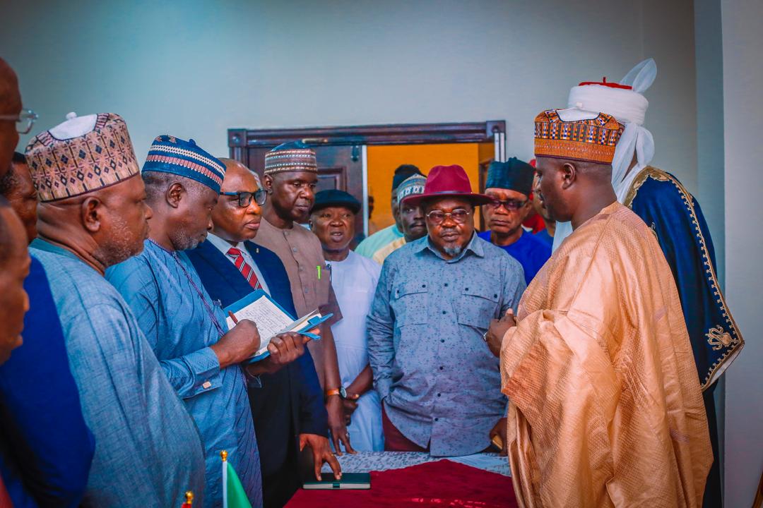FG SET TO PARTNER INDONESIA TO REVAMP THE OIL PALM SUB SECTOR

The Hon. Minister of State, for Agriculture and Food Security, Sen. Aliyu Sabi Abdullahi has expressed the Ministry’s readiness to partner with the Republic of Indonesia and other stakeholders to revive the country’s