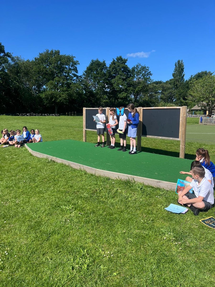 Year 4 made us incredibly proud today with their completely independent presentations. They created them based on their favourite books from the year and performed them to their parents in their class assembly! #flourishing