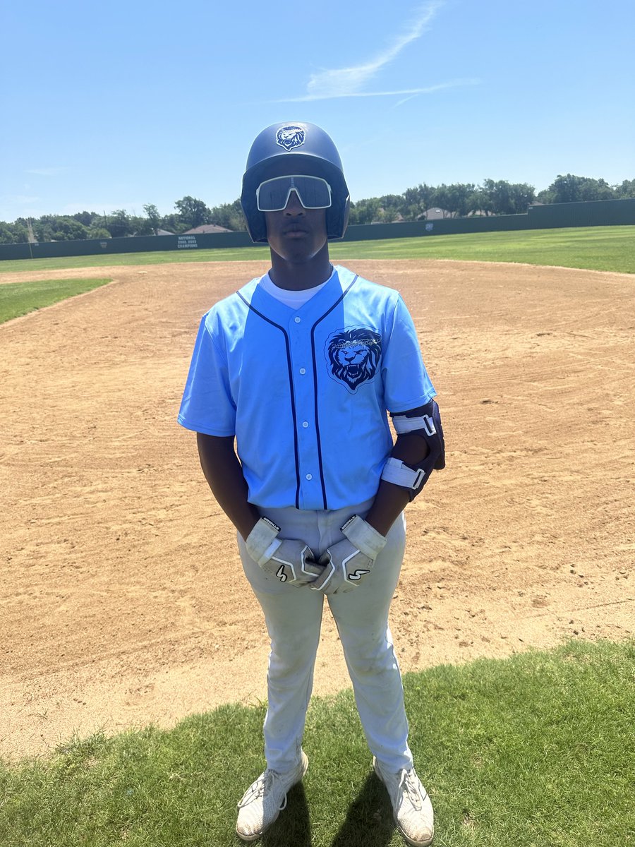 FiveToolTexas's tweet photo. F: @NTXKingBaseball Newell 12, Texans 2
PoG: Tayshaun Jones 2-2, 2B, 4 RBI
Hitter: Brady Pike 2-3, 2B, 2 RBI https://t.co/hbfgSxNdoV