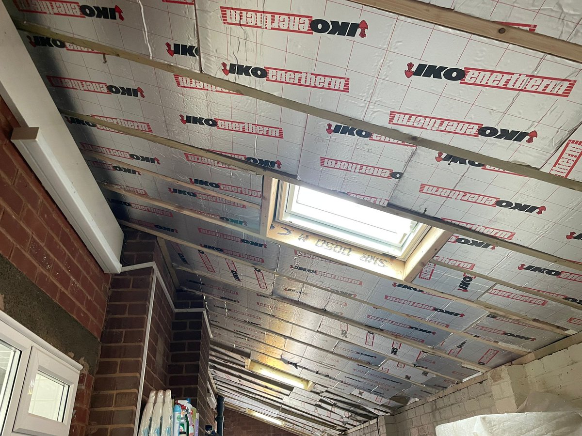 heritageimprove's tweet photo. We've just completed a stunning side entry roof conversion this week, and our customer couldn't be happier with the transformation! 🏡💪 

👉📞 0800 0857844 📞
https://t.co/54m8BYG1B2
#HomeImprovement #Conservatory #RoofConversion #WestMidlands #Shropshire #BeforeAndAfter https://t.co/z2pmStuosf