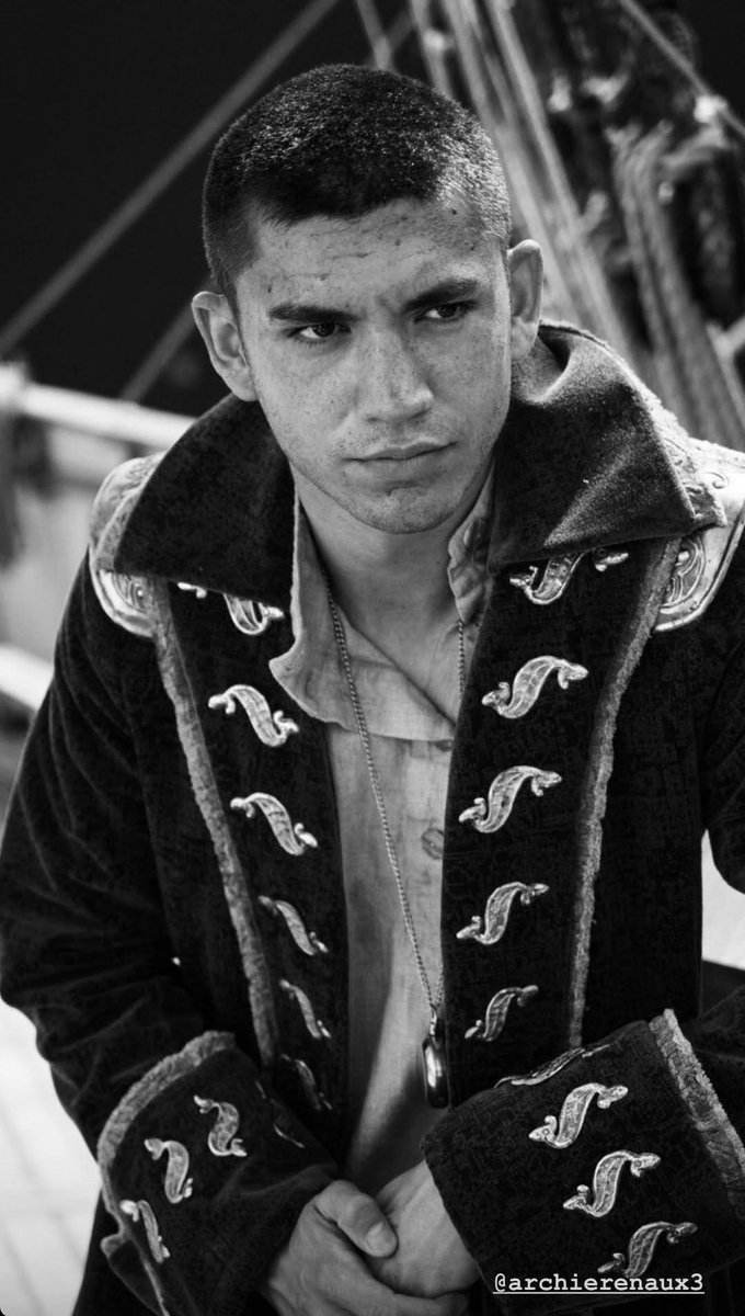 clairethelot's tweet photo. Mal as a privateer
#SaveShadowAndBone #SixOfCrowsSpinoff #TimeForSeason3 https://t.co/qdsi0BEzIA