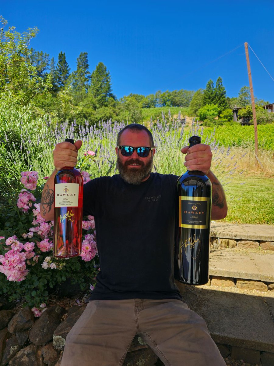 HawleyWines's tweet photo. Kick off Summer the right way with a Big Bottle!☀️🍾
Get 15% Off your entire order when you include a Large Format bottle now through June 21st! 

Each one of these Large Formats is hand bottled and signed by our winemakers! https://t.co/IHs5472GUu