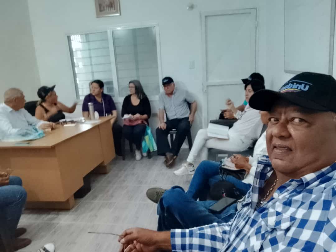 Adguarico's tweet image. #7Junio REUNIÓN DEL COMITÉ EJECUTIVO SECCIONAL DE ACCIÓN DEMOCRATICA EN RESISTENCIA. San Juan de los Morros, municipio Roscio #Unidad #EdmundoParaTodoElMundo
