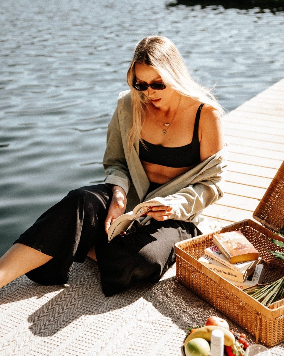#LaDolceVita Thursdays - featuring fresh pasta being cooked in a Parmesan cheese wheel, risotto, Antipasti station, Osso Buco and more.

All of this CAD 65 per person every Thursday from June 20th - now that's the sweet life.