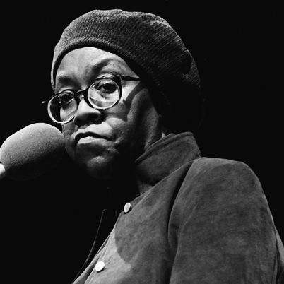 Avant_GardeBks's tweet photo. 🎂Remembering award-winning poet laureate and educator, Gwendolyn Brooks who was born on this day in 1917. ❤️She made her ancestral transition on December 3, 2000. #GwendolynBrooks 📚#AnnieAllen 🏆#PulitzerPrize #WeRealCool #TheBeanEaters #InTheMecca #MaudMartha https://t.co/q6DM8lFZEx