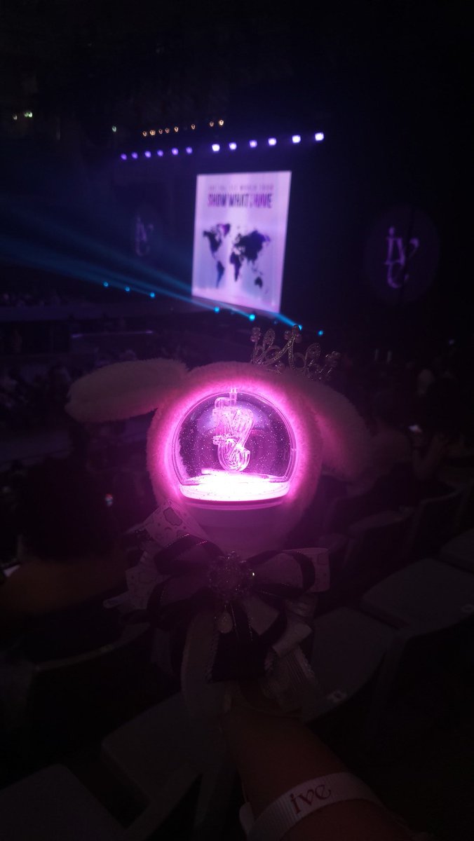 ✮ saw ive ! tweet media