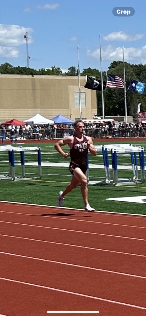 swchstrack's tweet image. STATE UPDATE:
Wyatt Wercinski advances to finals in the 800 with a time of 1:58.71
@swchssports
