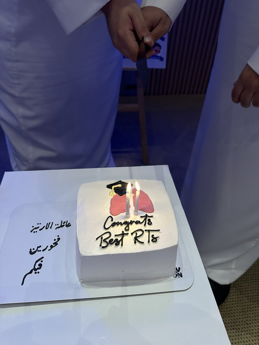 xqajf's tweet photo. الحفل الختامي ل نادي العلاج التنفسي💙💙 https://t.co/y3glfGGKd1