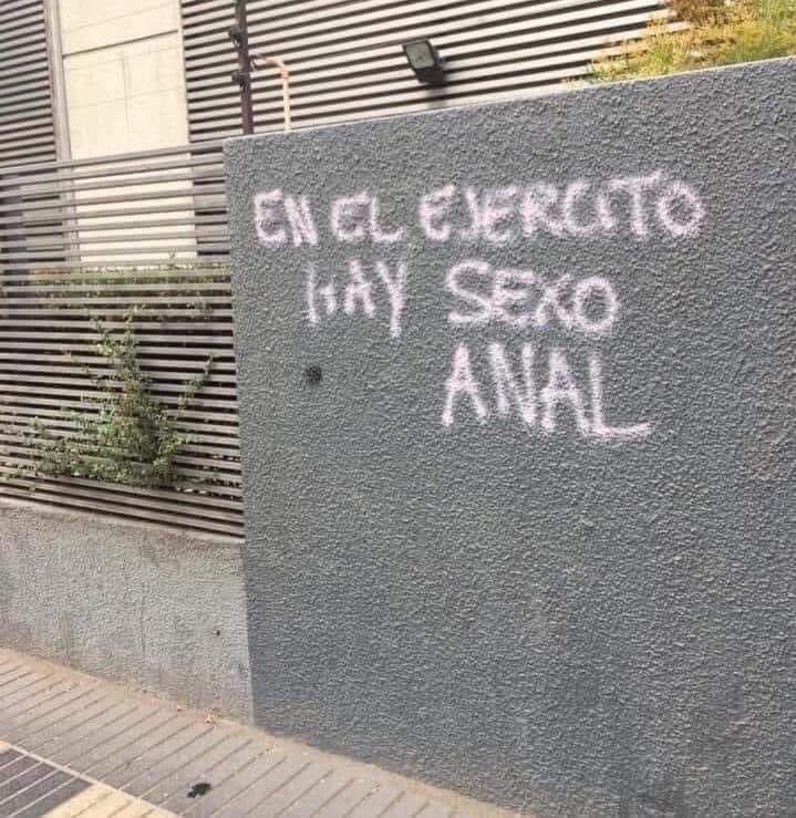 El ejército - 1
Mi casa - 0