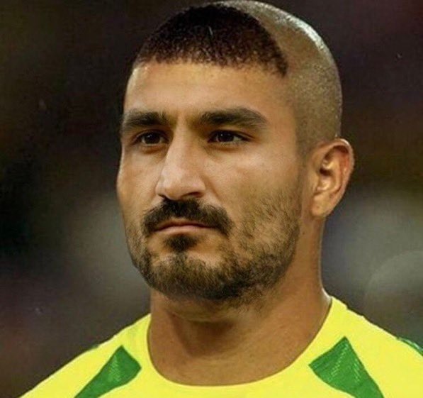 agent_lois's tweet photo. @DFB_Team Gundogan aus der Sicht von  Coach Nagelsmann 🥸😂🤔 https://t.co/ft17sceThR