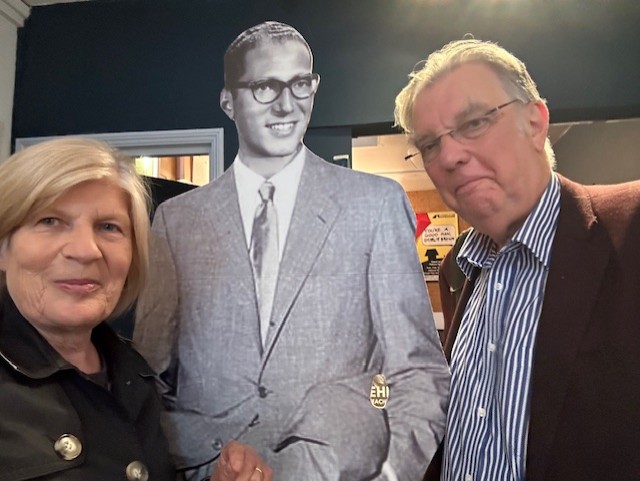 Wonderful evening <a href="/francisbeckett/">Francis Beckett</a> 's brilliant, witty play "Tom Lehrer is teaching math and doesn't want to talk to you" - this run sold out, coming for a new one@GatehouseLondon