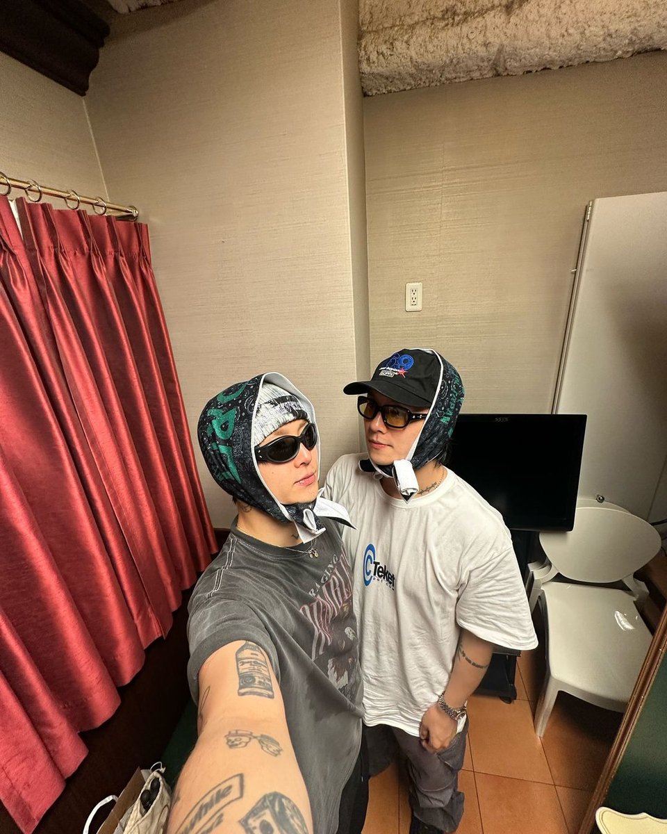 rinto_soon's tweet photo. 드기인스타
행복하자🖤🤍🖤🤍 https://t.co/ibEQ9kdgwi