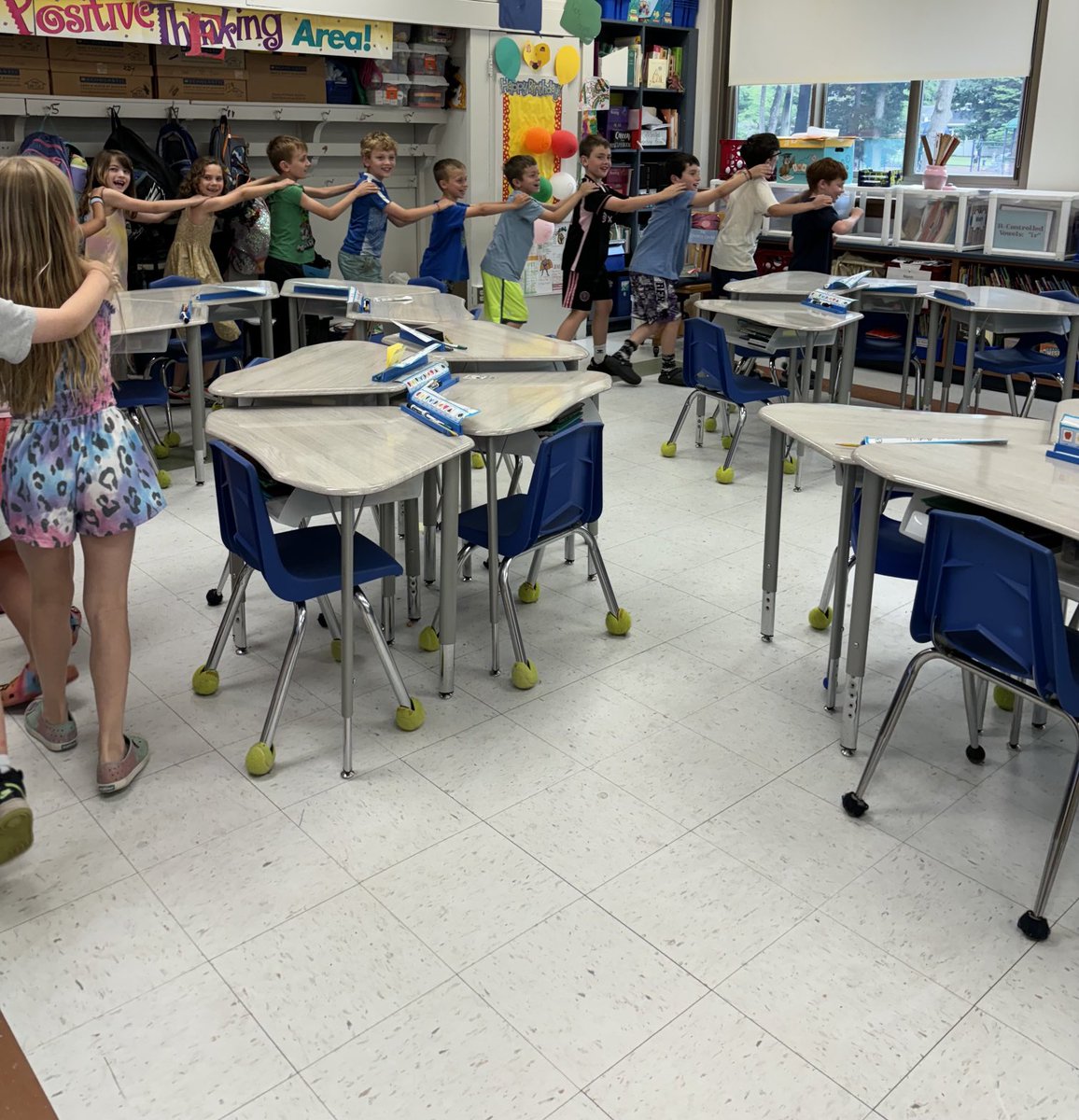 2ndGradeSickles tweet media