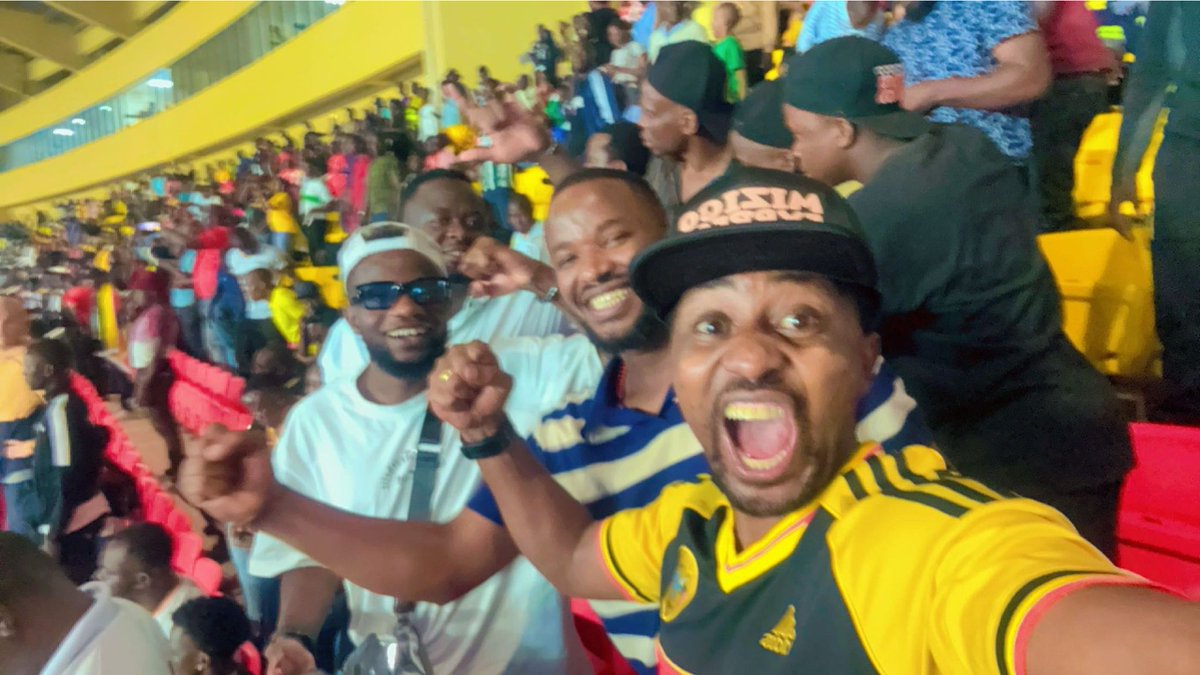 bhannington's tweet photo. Goal ebadde #Masava... #ShabanMuhamad does it for #Uganda!
#Uganda Beats #Botswana π§πΌ
@FIFAWorldCup https://t.co/JCNpCXtJb3