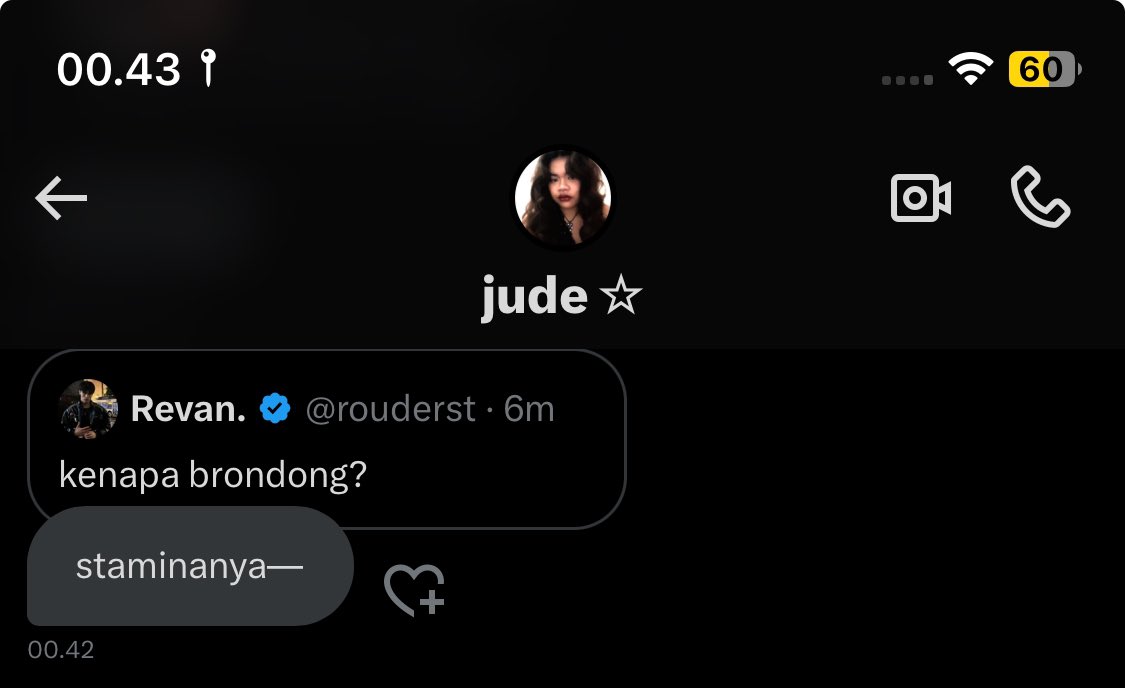 jangan selametin aku dari tante yang ini