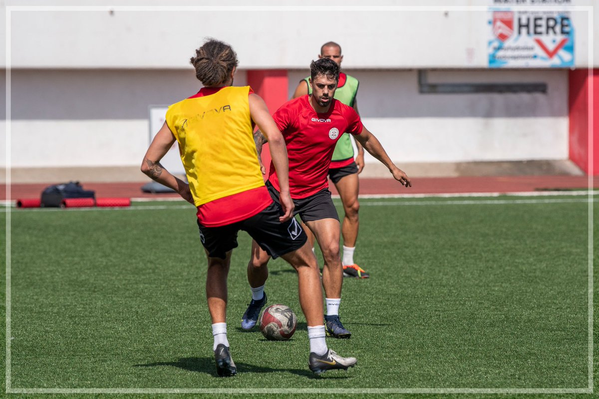 LincolnRedImps's tweet photo. Week One ✅

All the best images from our first week of training as we prepare for the @ChampionsLeague qualifiers 📸 https://t.co/mLIFX3qKcg