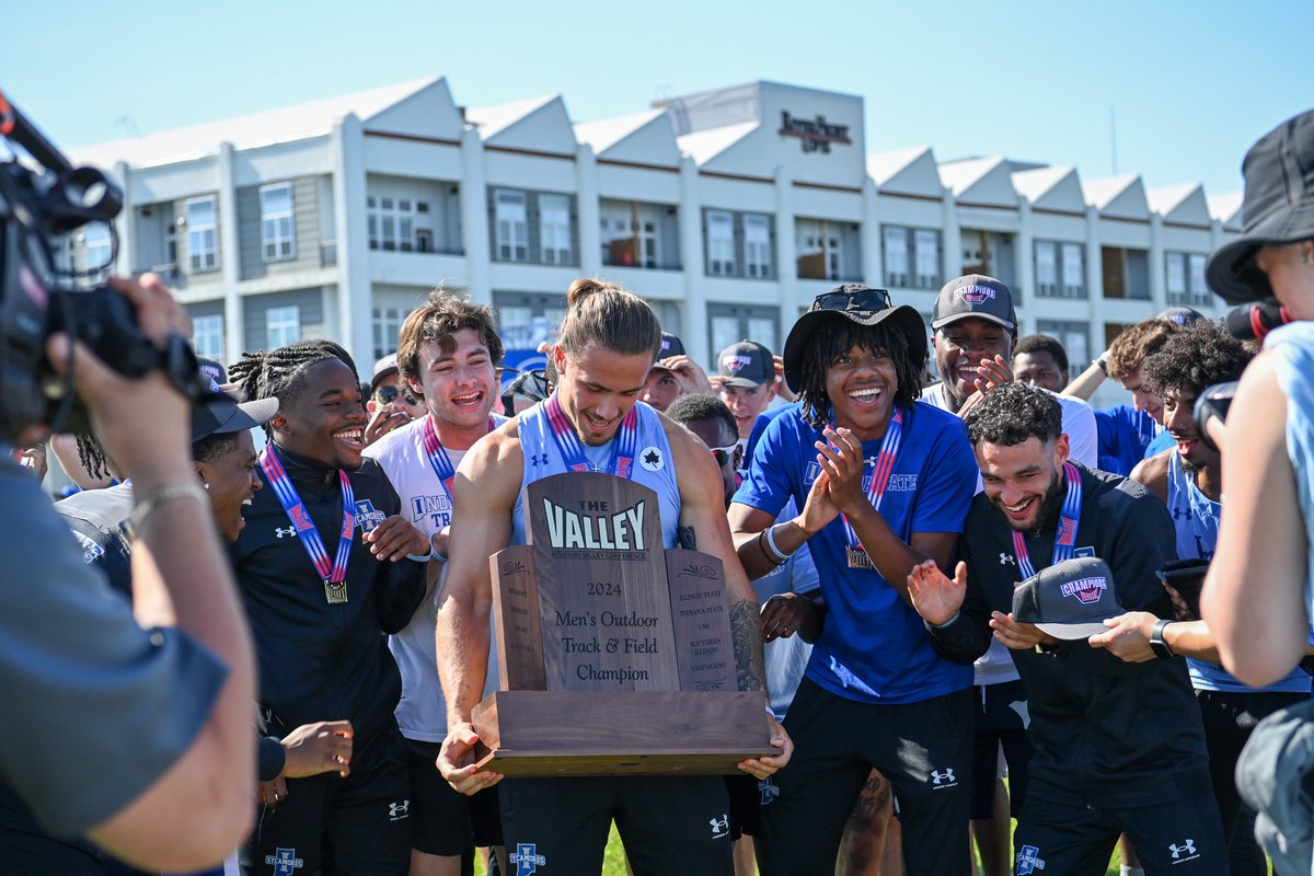 Sycamore Track/XC tweet media