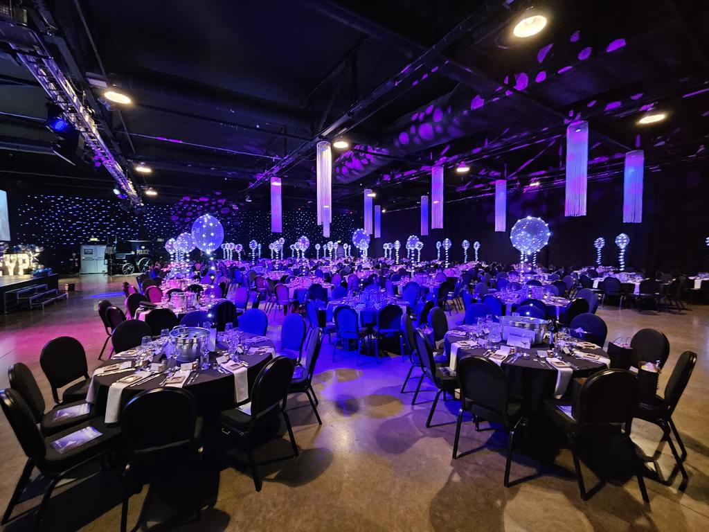 We're live at the West Yorkshire Policing Awards 2024 - honouring the best that West Yorkshire Police has to offer.
 
Keep up to date with the winners across the night with #WYPAwards24