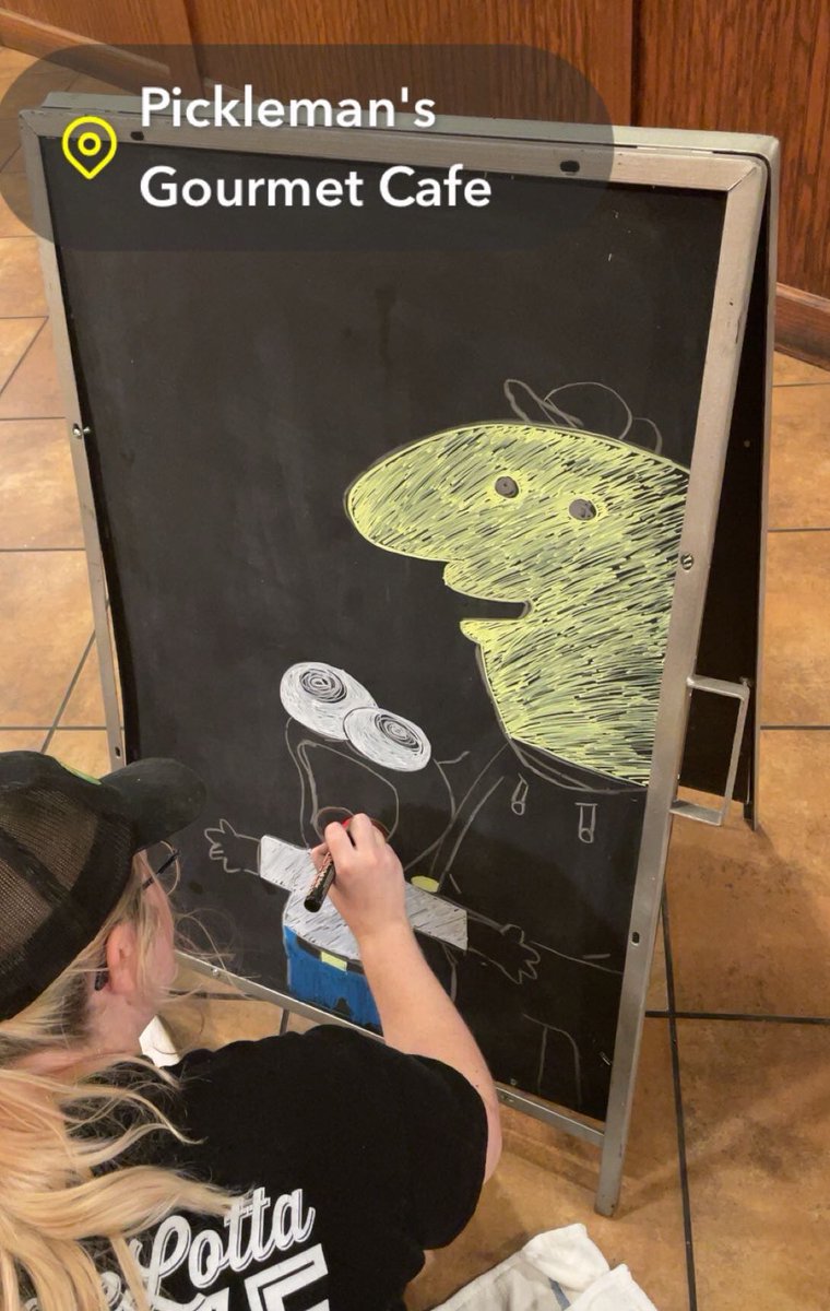 deelias21's tweet photo. @domplerdumpy hii!! i made this sign! 🖤 huge fan of smiling friends and have been doodling them when i can at work 😂 glep and alan are on the other side too! v glad people have liked the sign! i had gotten excited when one customer recognized it, so seeing all the love here is so nice 🖤 https://t.co/rF3Zuj2ANq