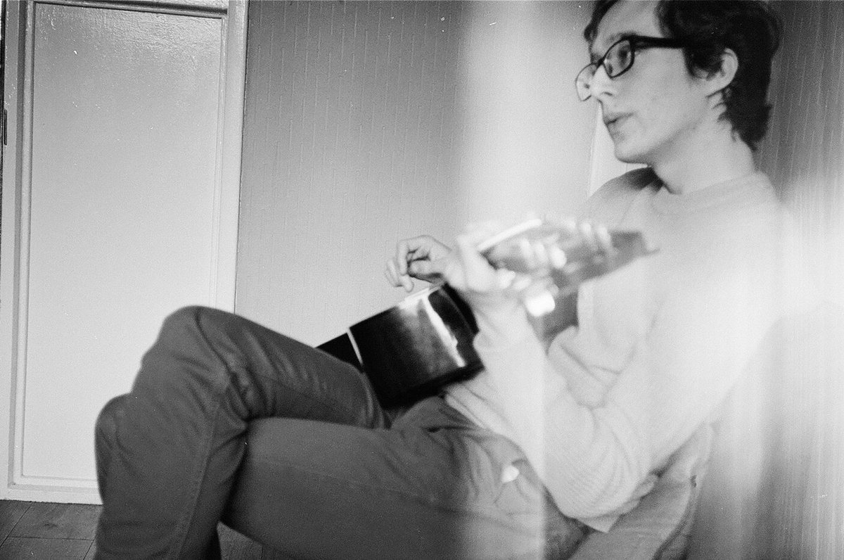 harrylime69's tweet image. Looking forward to seeing Inside Llewyn Davis at @FACT_Liverpool tonight. Going with my lad who fancies himself as a bit of a Llewyn Davis
#lightleaks #shootfilmstaybroke