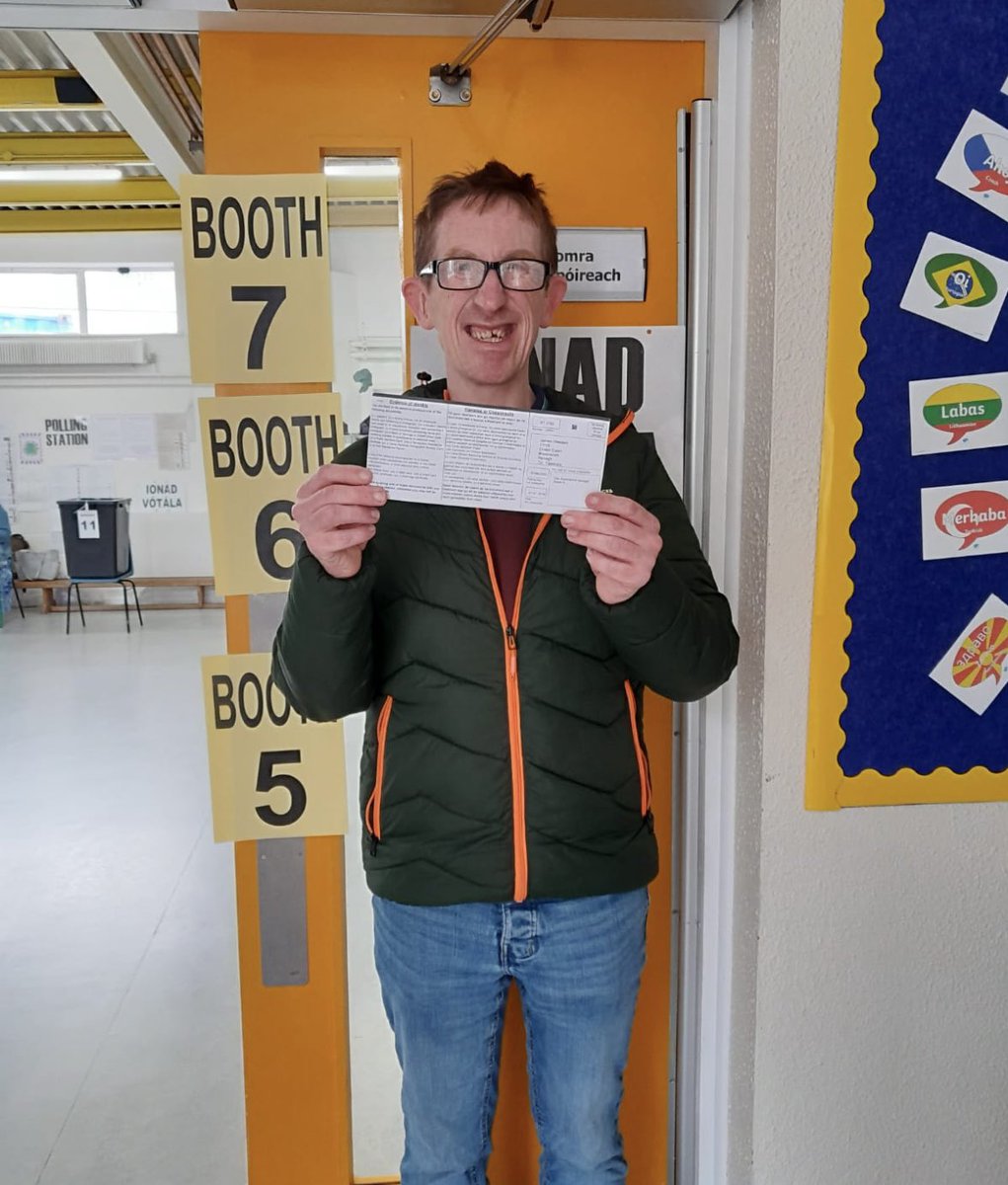 AvistaCLG's tweet photo. Every vote matters. 🗳️
101 supported individuals
recently registered to vote as part of our ‘Right To Vote’ roadshow!
Today many are entering their local polling stations for the first time & exercising their right to vote for the #le2024🇮🇪🗳️, #EE24 & #LimerickDEM elections. https://t.co/2RIkPVB69G
