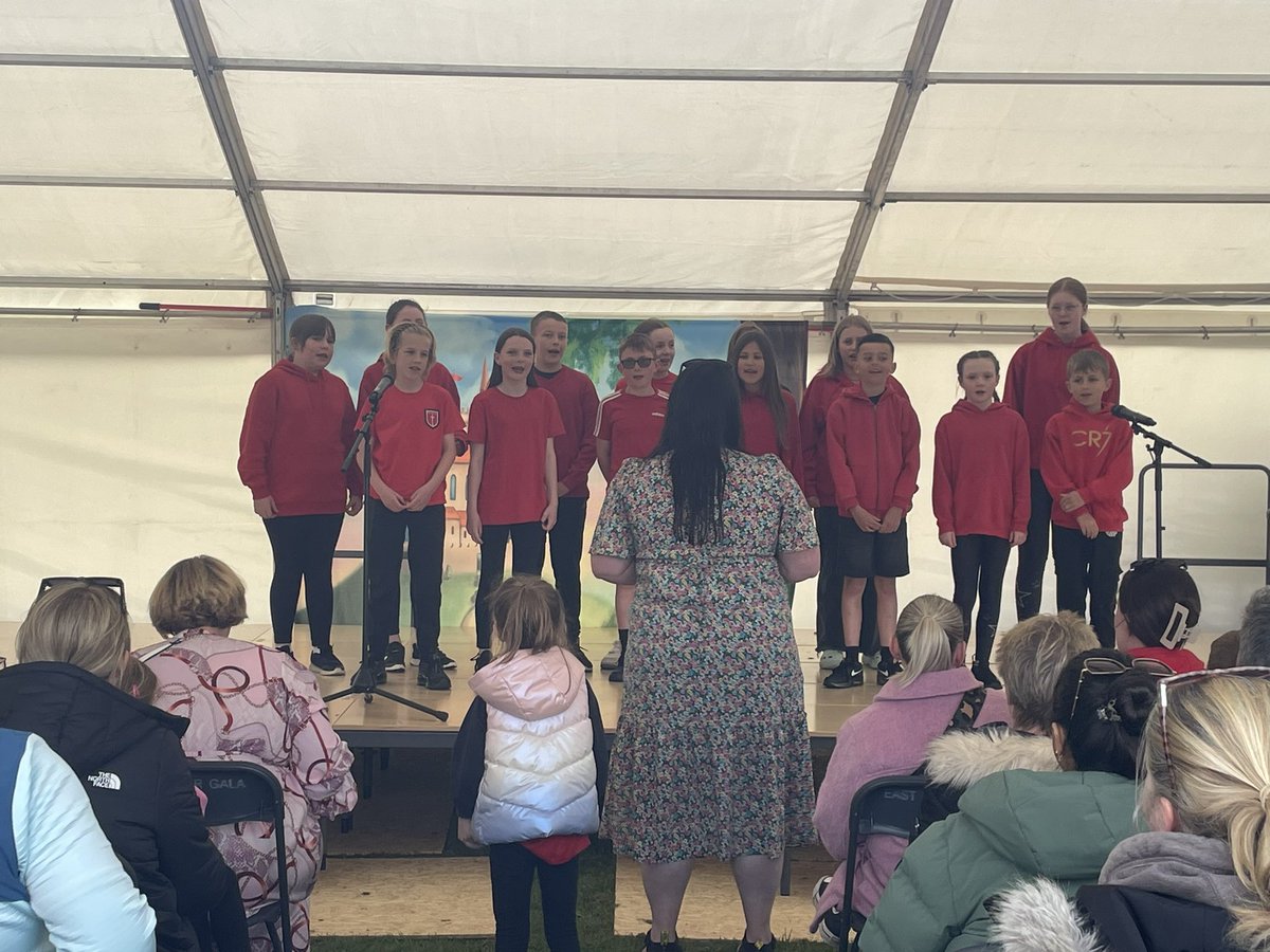 ps_pauls's tweet photo. An amazing performance by our choir tonight! Well done everyone! https://t.co/xRY6wWfzWn