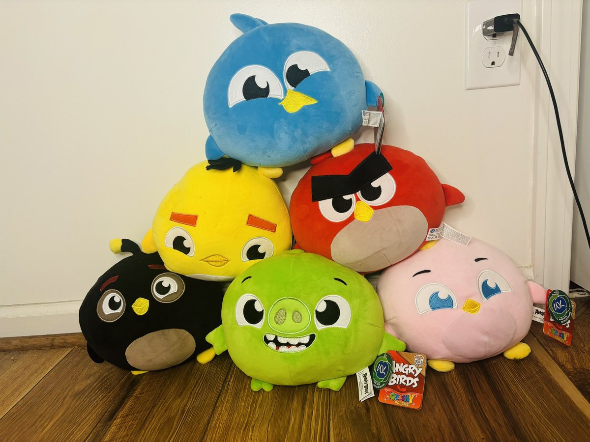 Fact 72: looks like these plushes are now out and e-yikes! These do not look good at all lmfaoooo😭😭😭 the earlier versions look better
