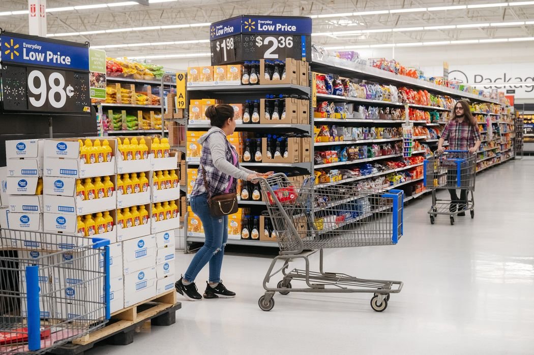 daftreportnews's tweet photo. #FoodCompanies Are Still Paying the #Price for Years of #Inflation

Food makers from Campbell Soup to J.M. Smucker are in an extended slump as retailers push for discounts

@WSJ

Source: https://t.co/N8xC53ozHA

#USInflation #CostOfLivingCrisis #budgeting https://t.co/AhY1Wy8bmw