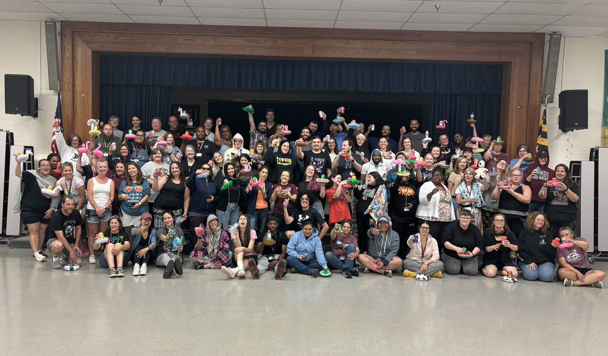 Derek Hoover-Beet tweet media