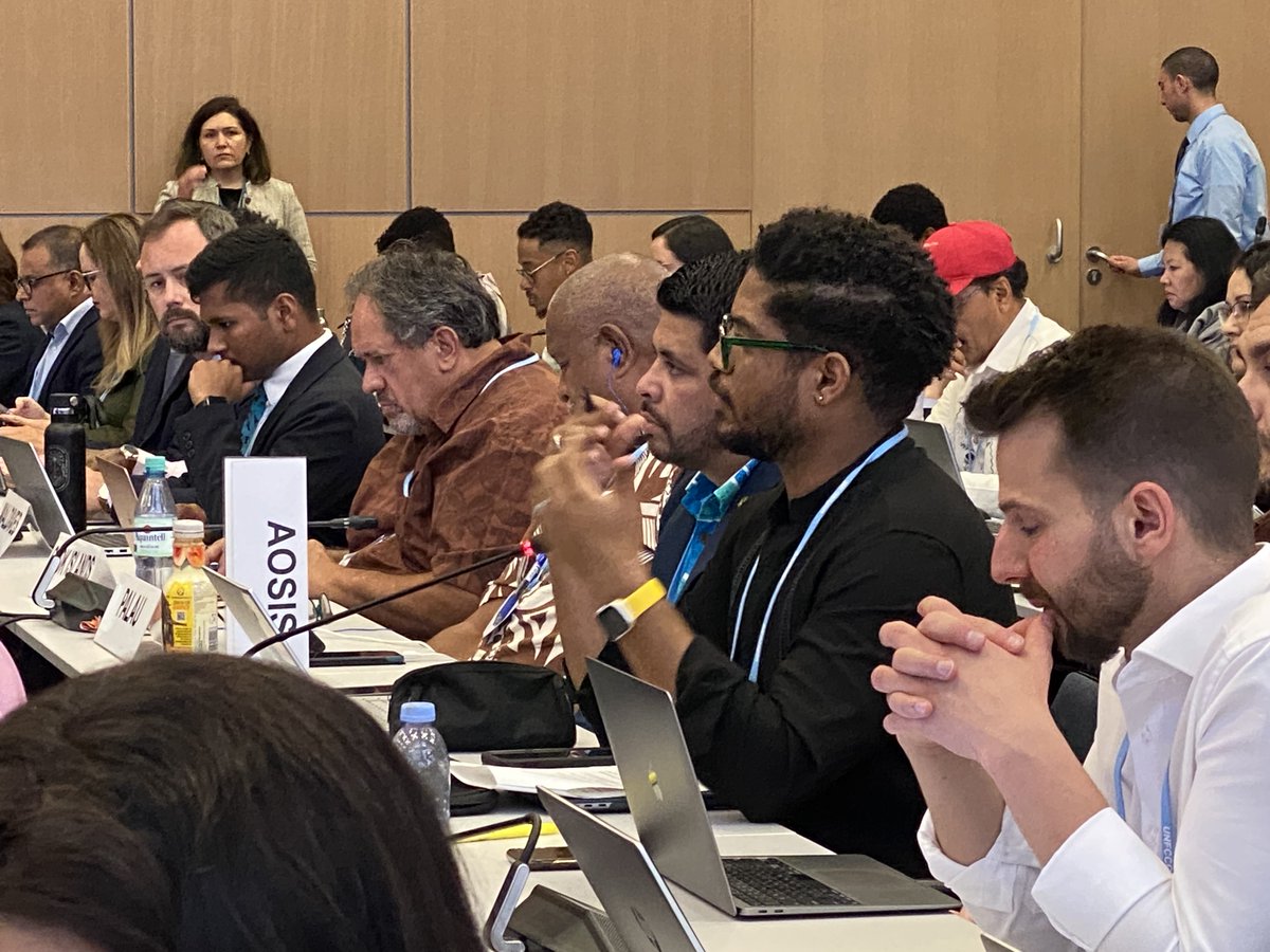 AOSISChair's tweet image. AOSIS has published its proposal for a new #climatefinance goal #NCQG to drive 1.5°C ambition across the climate agenda.
Trillions💲must be targeted to the mitigation, adaptation, and #lossanddamage needs and priorities of developing countries

SUBMISSION:
www4.unfccc.int/sites/Submissi…