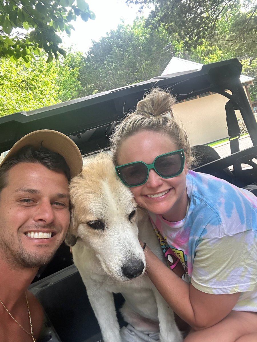 Miranda Lambert tweet media