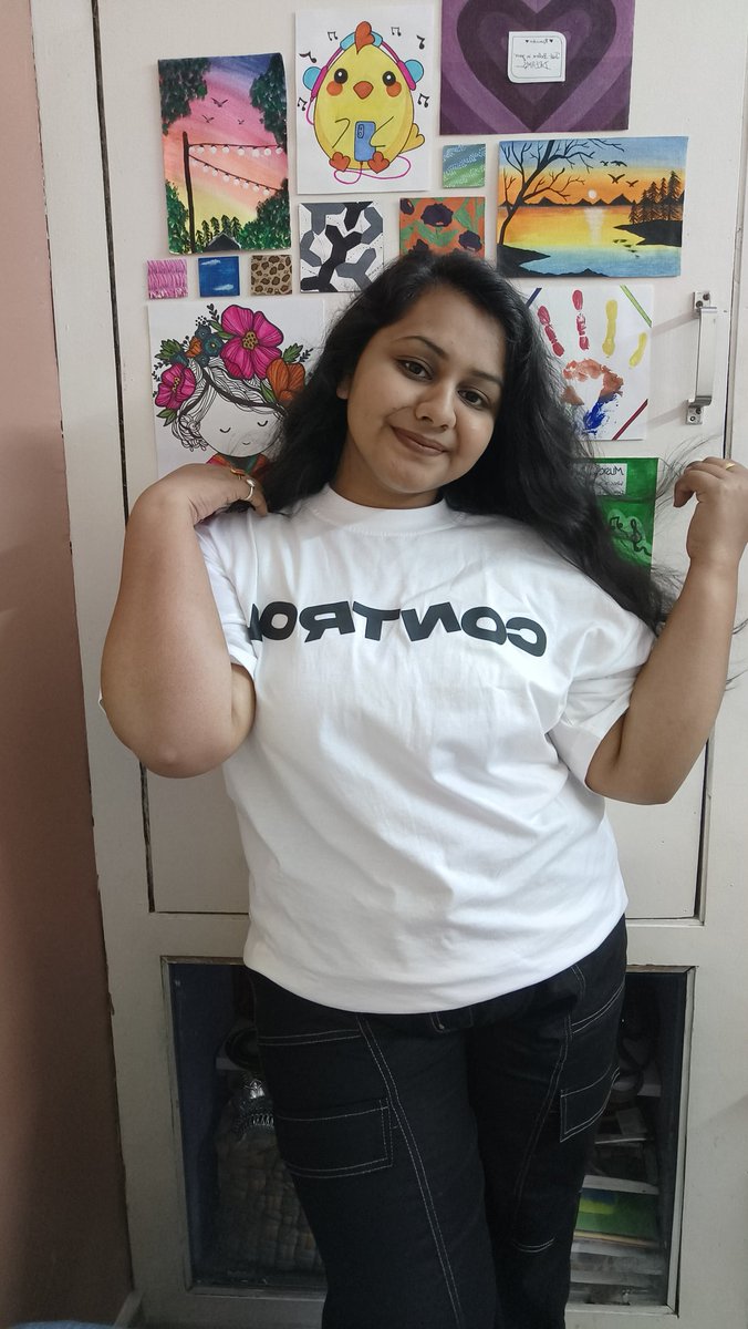 MokshitaAg20dec's tweet image. Some more self clicks #intheAM merch 🙈
You know my obsession with anything related to @ArmaanMalik22 is another level 😛
Lekin proper pictures abhi click krni or post karni baki hain 😌

PS : I need someone to click good pictures yarrrrrr taaki ye control seedha likha aye 😂