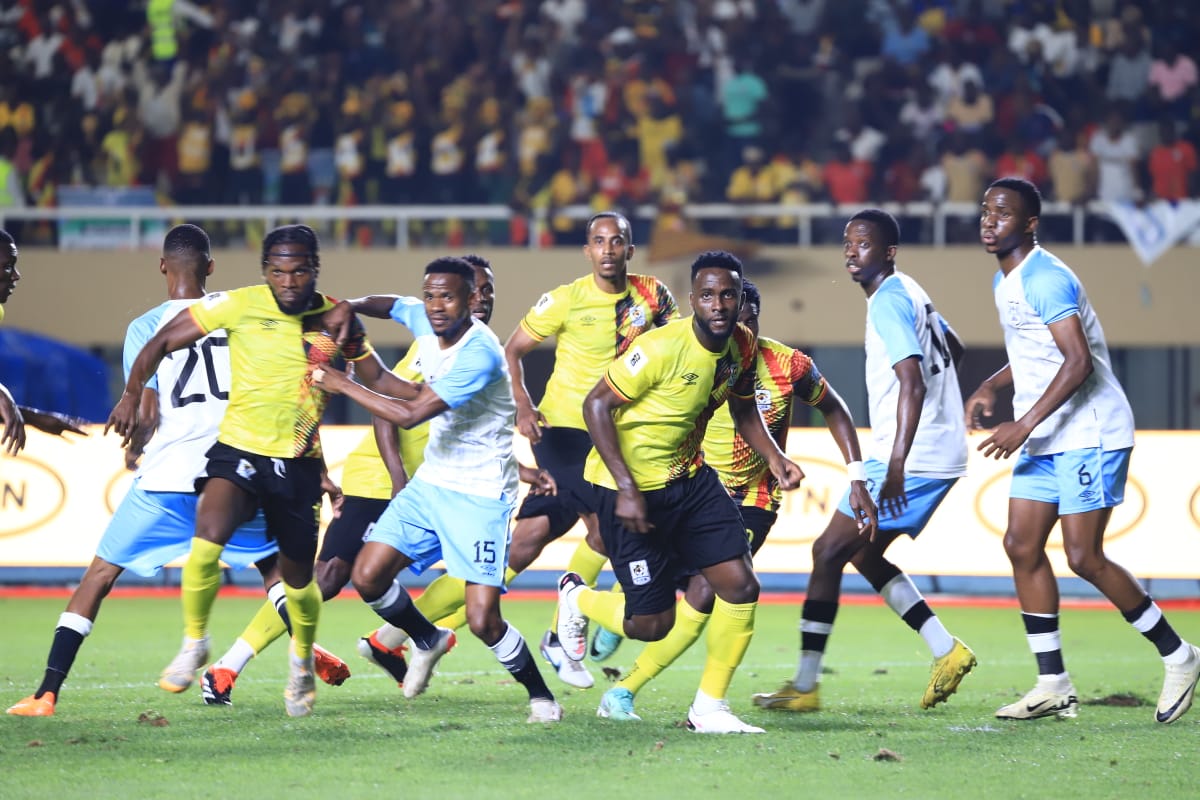 Report_256's tweet photo. Update: @UgandaCranes 1-0 Botswana
A goal by second-half substitute Shaban Muhammad is enough to defeat visitors Botswana at the Mandela National Stadium in the FIFA World Cup Qualifier.
#Report256Updates
๐ท Courtsey https://t.co/5dQE9ozdLK