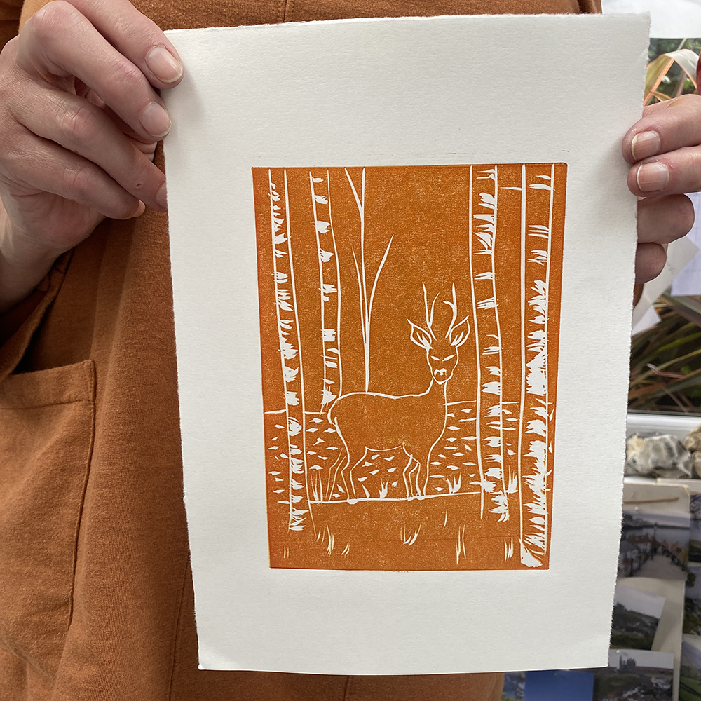 Design_York's tweet image. Today’s #linocut print workshops. All complete beginners. 👏👏👏

#linoprinting #printmaking #reliefprinting #northyorkshire #york #printmakingworkshop #artcourse #linoprintworkshop #learntoprint