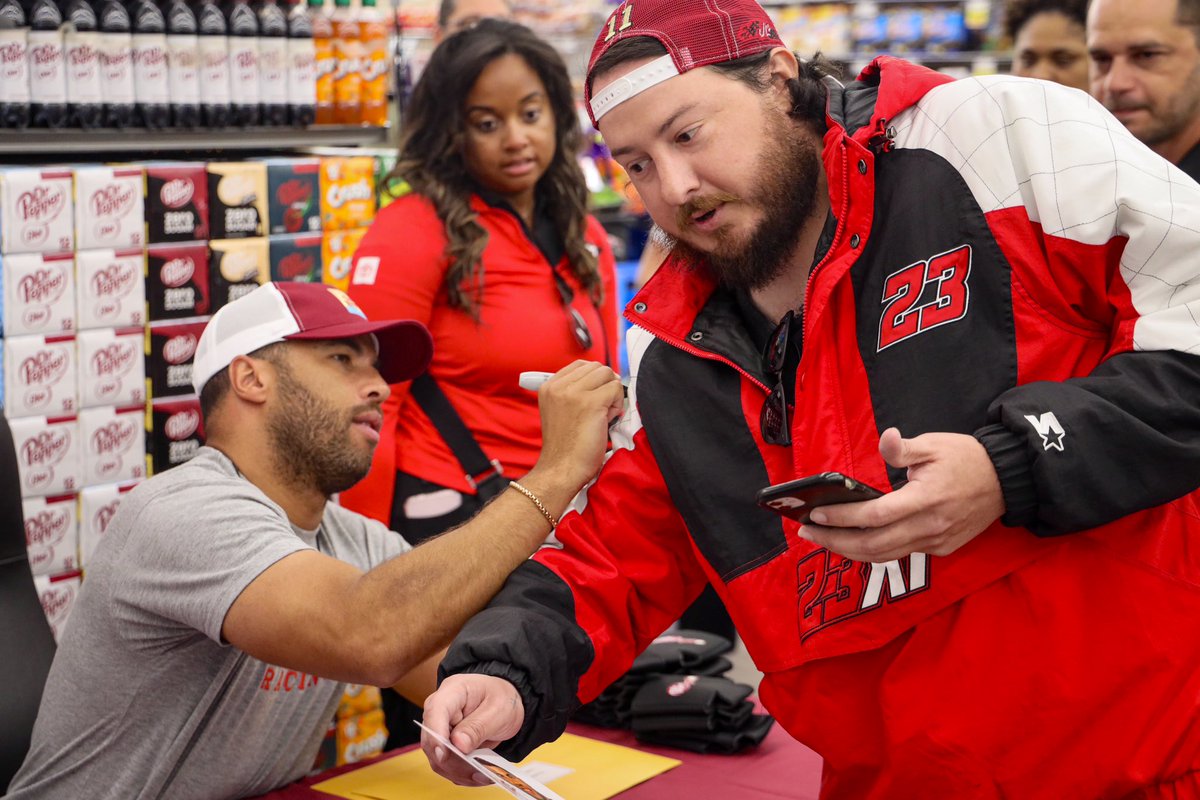 Feeling Lucky. 😎✍️ <a href="/BubbaWallace/">Bubba Wallace</a>