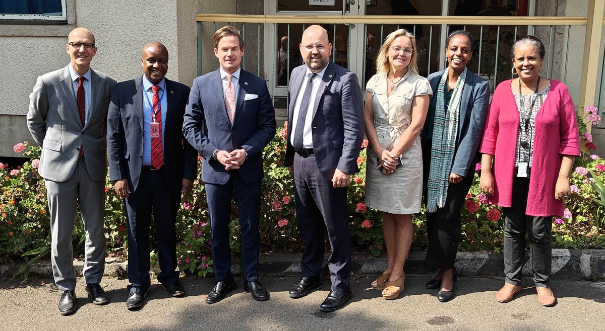 RWI_Nairobi (@rwi_nairobi) on Twitter photo <a href="/RWallenbergInst/">Raoul Wallenberg Institute</a> Executive Director Peter Lundberg <a href="/Plundber/">Peter Lundberg</a> met with Ambassador Hans Henric Lundquist <a href="/SweAmbETandAU/">Hans Henric Lundquist</a> and Section Heads <a href="/SweinEthiopia/">Sweden in Ethiopia & AU</a>. Productive discussions on continued Sida-RWI cooperation and shared priorities for Africa! #HumanRights #Africa #Sida #RWI <a href="/RWallenbergInst/">Raoul Wallenberg Institute</a> Executive Director Peter Lundberg <a href="/Plundber/">Peter Lundberg</a> met with Ambassador Hans Henric Lundquist <a href="/SweAmbETandAU/">Hans Henric Lundquist</a> and Section Heads <a href="/SweinEthiopia/">Sweden in Ethiopia & AU</a>. Productive discussions on continued Sida-RWI cooperation and shared priorities for Africa! #HumanRights #Africa #Sida #RWI