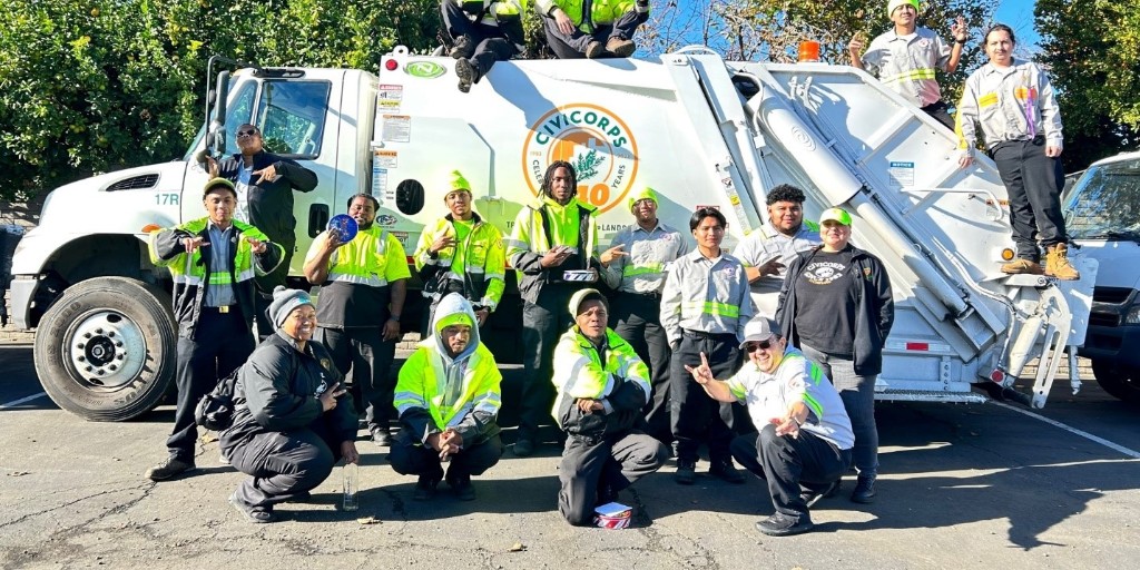 In 2023 @localCorps diverted 3.5 million pounds of beverage containers, reducing landfill waste to help reach CA’s ambitious climate targets. Let’s prioritize Corps funding and put a #2024ClimateBond on the ballot. <a href="/ilike_mike/">Mike McGuire</a> <a href="/AsmBuffy/">AsmBuffyWicks</a> <a href="/AsmMiaBonta/">Assemblymember Mia Bonta</a> <a href="/BauerKahan/">Assemblymember Rebecca Bauer-Kahan</a> <a href="/NancySkinnerCA/">Nancy Skinner</a>