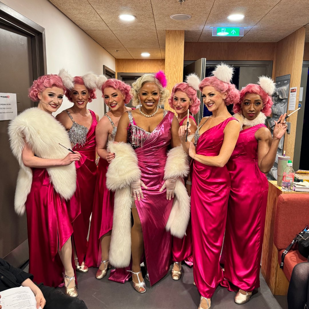 Marisha Wallace tweet media